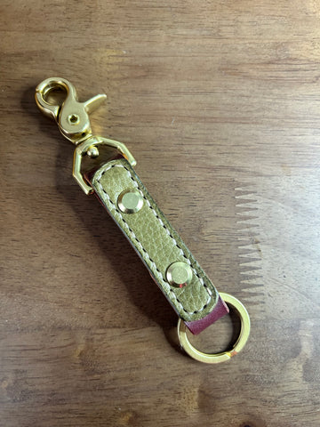Oliva Swivel Clasp Keychain